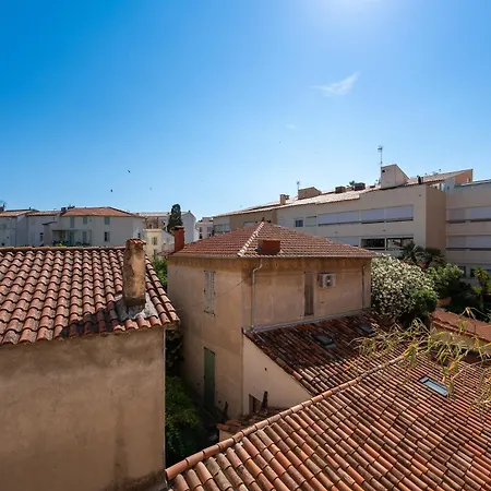 Le Vintage - Avec Balcon Au Coeur Du Vieil Apartment Antibes